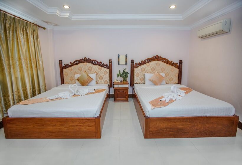 Номер Deluxe, Vy Chhe