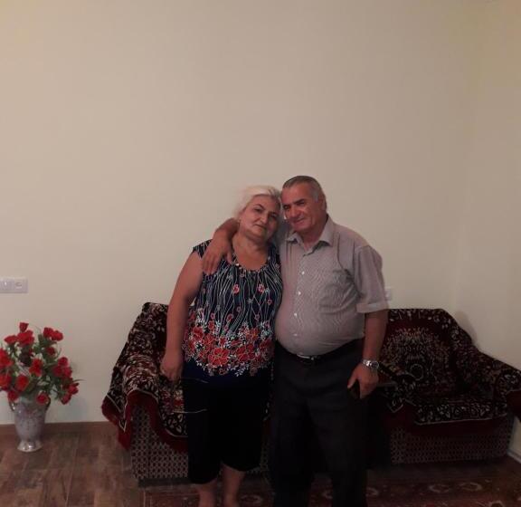 اتاق لوکس, Lusya B&b