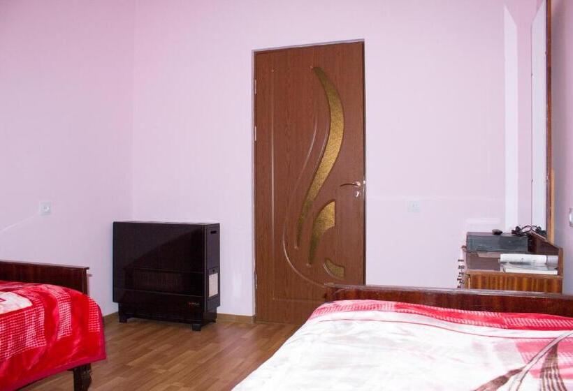 اتاق استاندارد, Lusya B&b