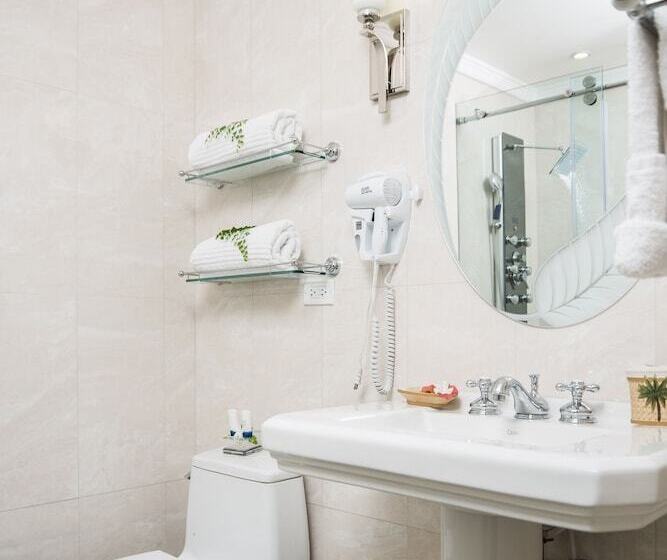 اتاق لوکس, Polkerris Bed & Breakfast