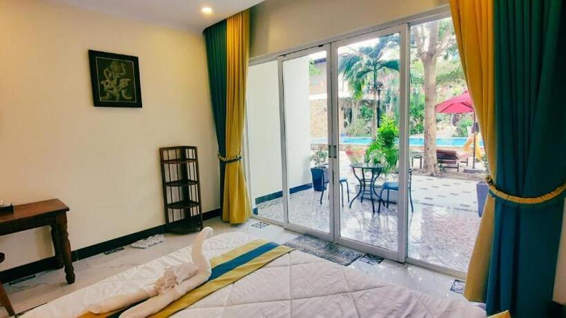 غرفة قياسية مزوَّدة بتراس, Summer Resort