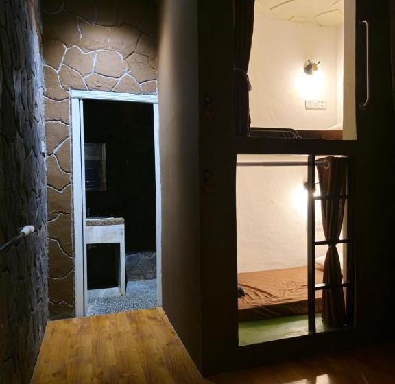 מיטה בחדר משותף, 乔治市世纪酒店 The Century Boutique Hotel George Town