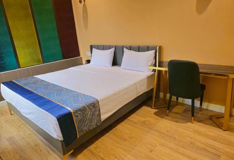 חדר דחוקס עם מיטת קינג, 乔治市世纪酒店 The Century Boutique Hotel George Town