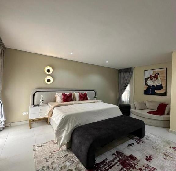 آپارتمان 1 خوابه با بالکن, Kadal In Lekki