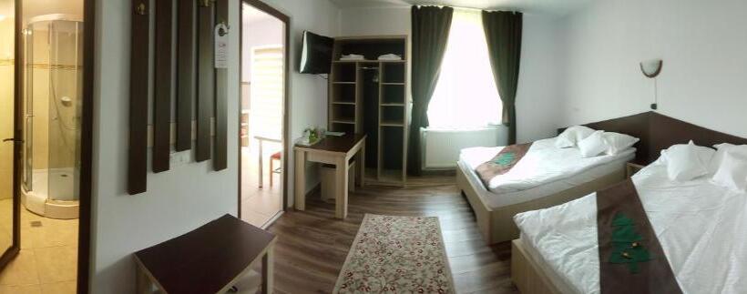 패밀리 스튜디오, Casa Bradul Voronet