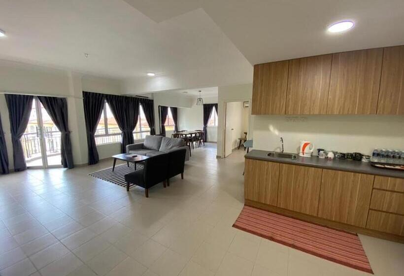 דירת פנטהאוז 1 חדרי שינה, Tiara Desaru Resort