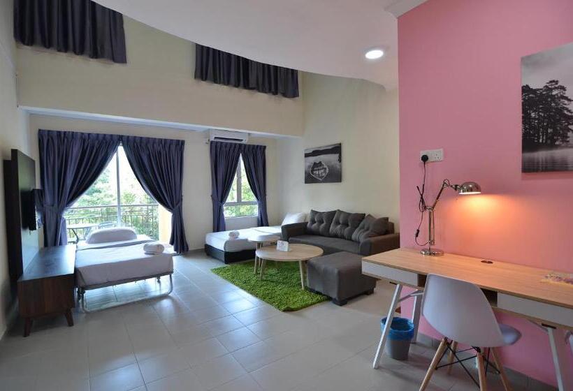 דירת פנטהאוז 2 חדרי שינה, Tiara Desaru Resort