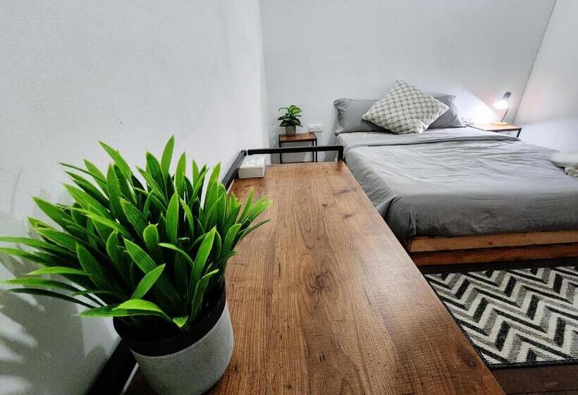 غرفة إقتصادية, Upspot Kuching Waterfront Premium Hostel