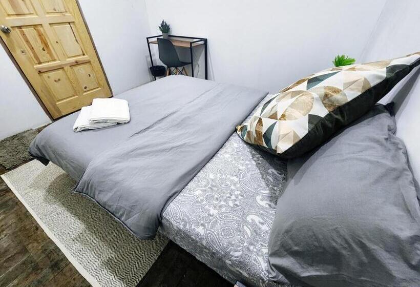 Cameră Deluxe, Upspot Kuching Waterfront Premium Hostel