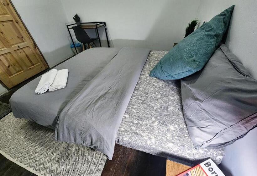 غرفة ديلوكس, Upspot Kuching Waterfront Premium Hostel
