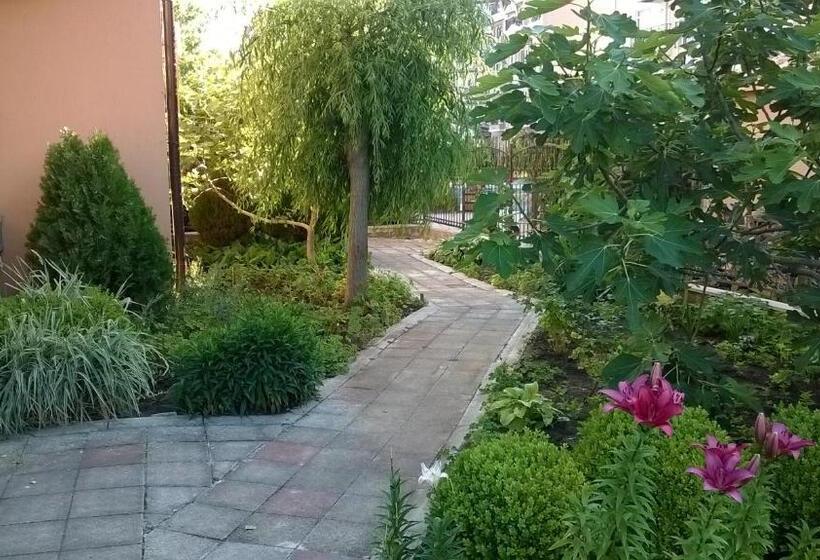 标准间带阳台, 415