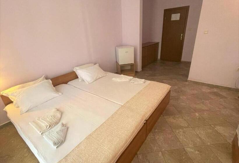 标准间带阳台, 415