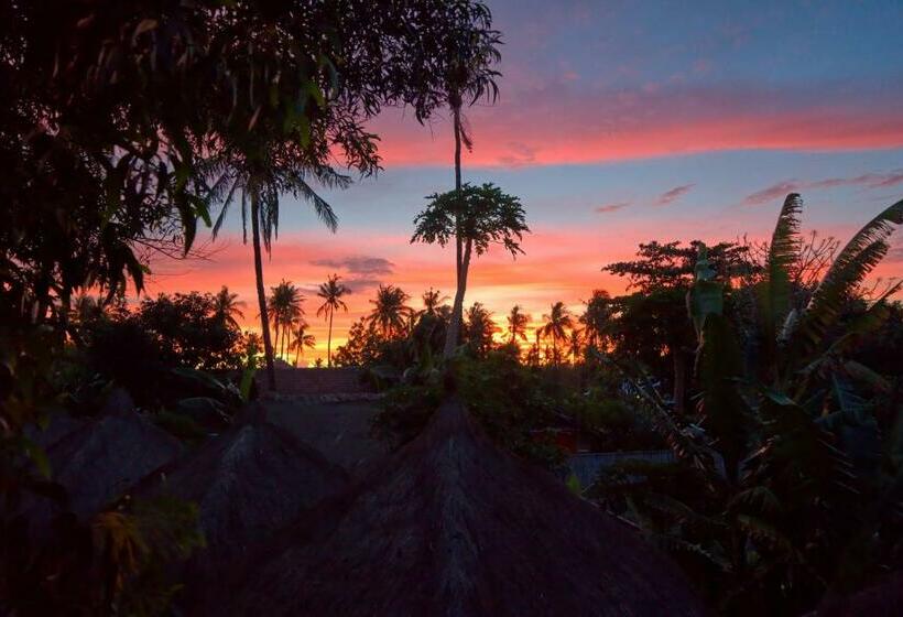 수피리어 룸 풀장 전망, Begadang