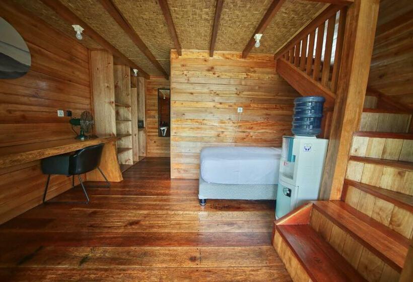 수피리어 룸 풀장 전망, Begadang