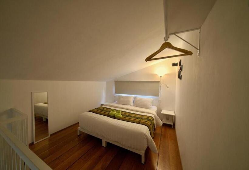 패밀리 룸 가든 전망, Begadang