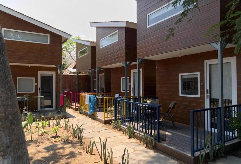 패밀리 룸 가든 전망, Begadang