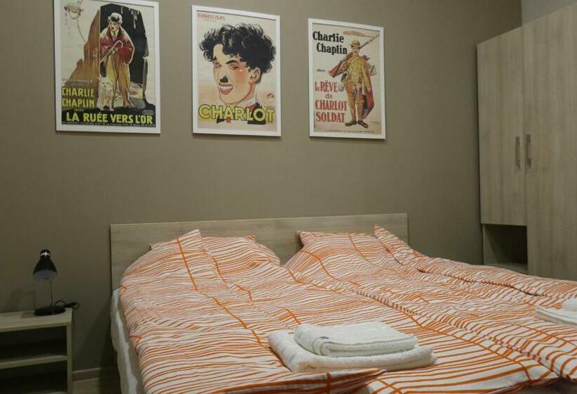 اتاق استاندارد, La Maison Ruse