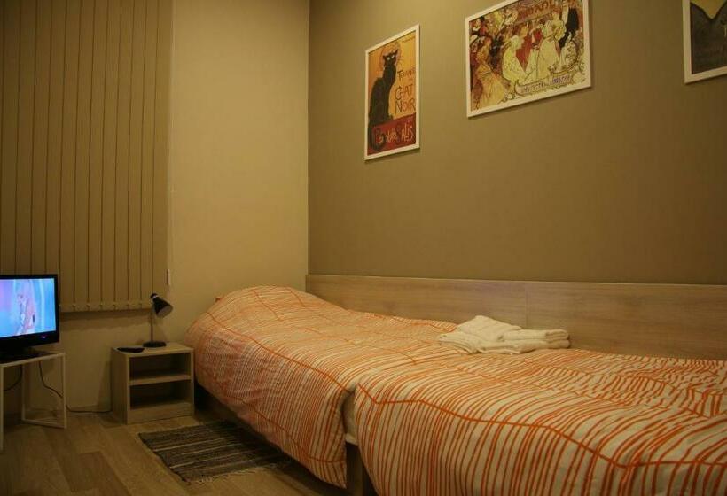 اتاق استاندارد, La Maison Ruse