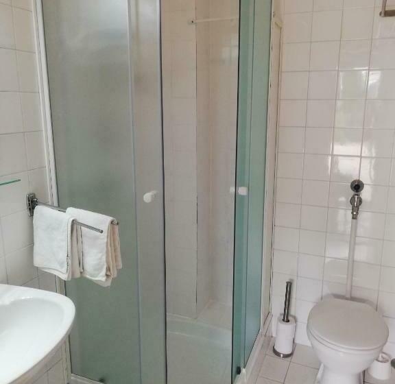 اتاق استاندارد, Eden Panzió