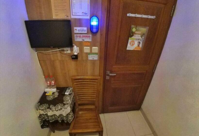 غرفة قياسية, Cabin Hotel Bhayangkara