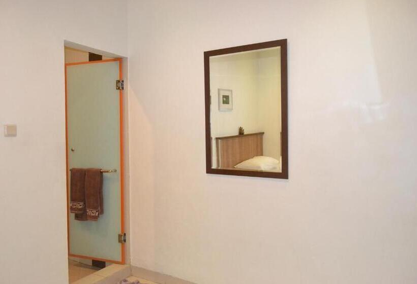 غرفة سوبيريور, Cabin Hotel Bhayangkara