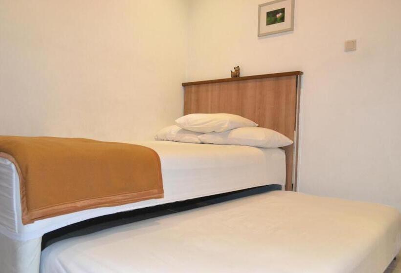 غرفة قياسية, Cabin Hotel Bhayangkara