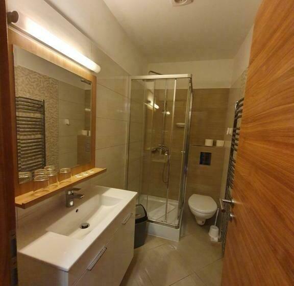 Номер Стандарт, Corvina Hotel Restaurant