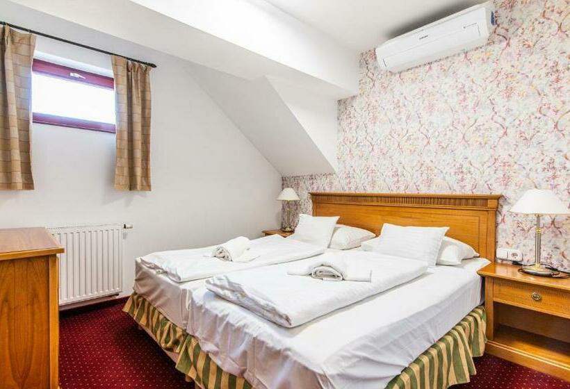 디럭스 패밀리 룸, Borhotel Sziluett Farkasmály