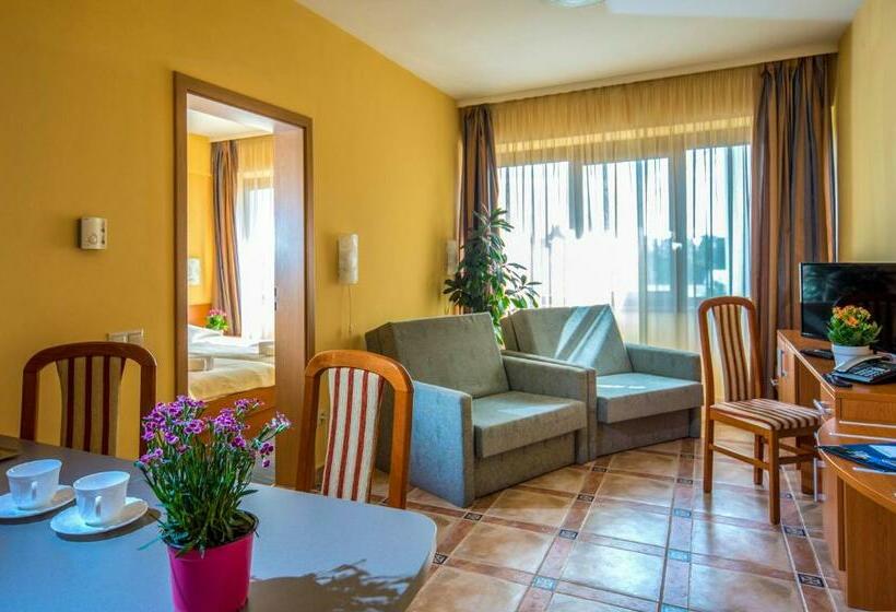 침실 1개 아파트, Duna