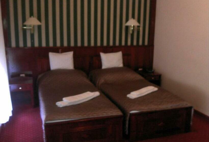 Номер Superior, Kenguru Panzió