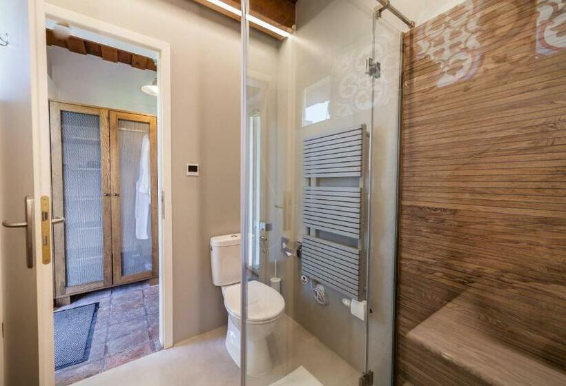 غرفة قياسية, Káli Art Inn