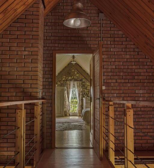 إستوديو سوبيريور, Káli Art Inn