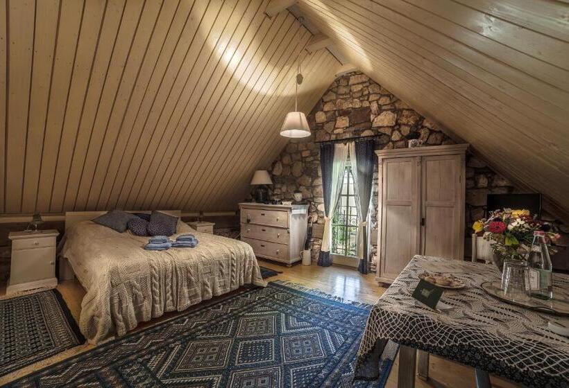 Студия Deluxe, Káli Art Inn
