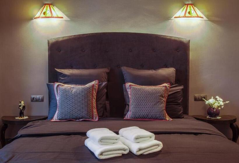 إستوديو قياسى سرير كينج, Káli Art Inn