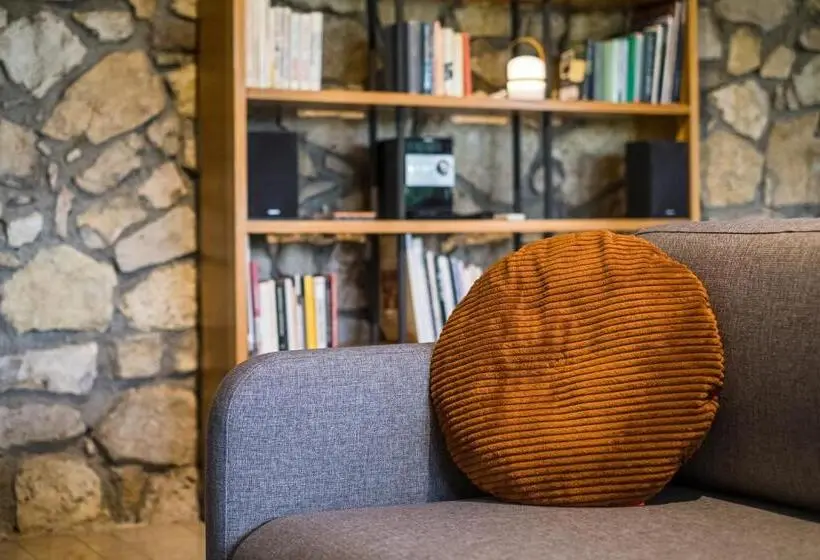 Huoneisto 2 Makuuhuonetta, Káli Art Inn