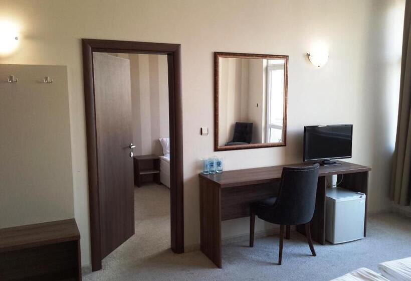 شقة غرفة واحدة, Monte Cristo