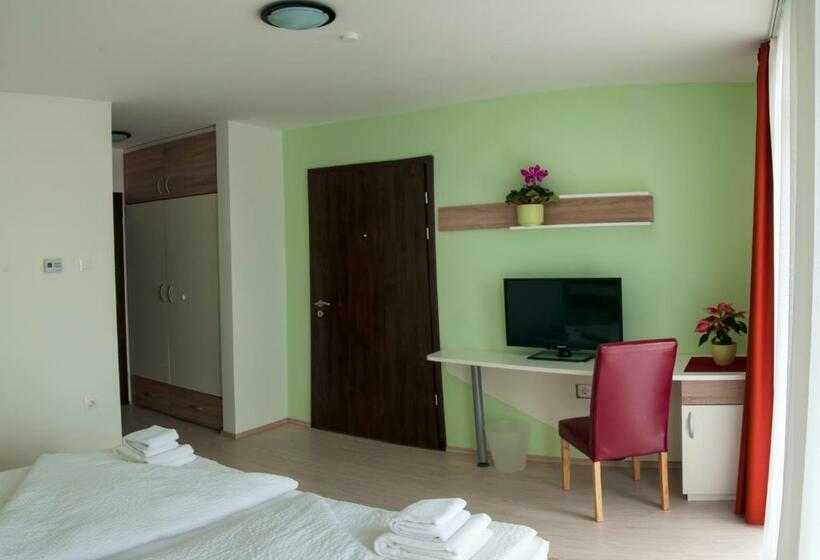 Standardrum, Pallone