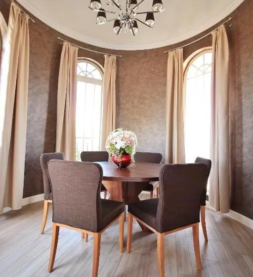 اتاق دوبلکس, Residence House Ruse