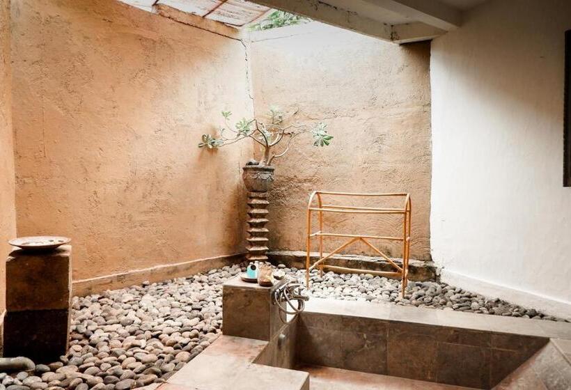 Vil·la 1 Dormitori amb piscina, Visakha Sanur By Puri Signatures