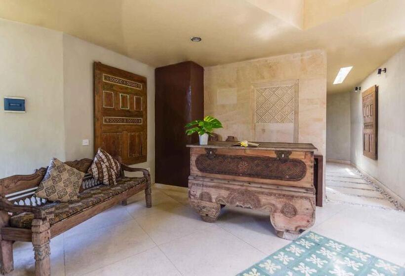 Vila 2 Dormitoris, Visakha Sanur By Puri Signatures