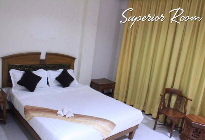 디럭스 룸, Grand Malioboro