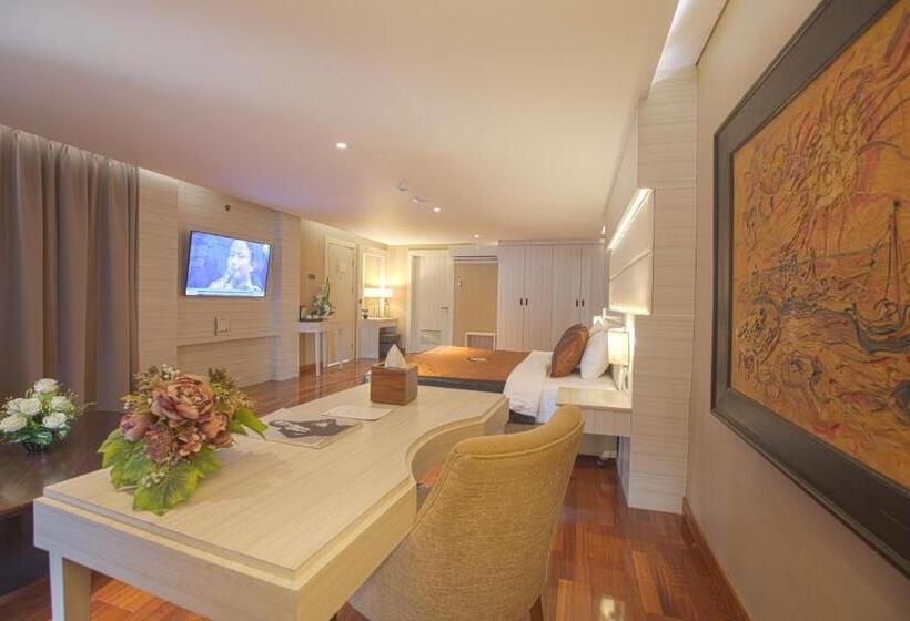 شقة دور أخير غرفة نوم واحدة, Sotis Hotel Kupang