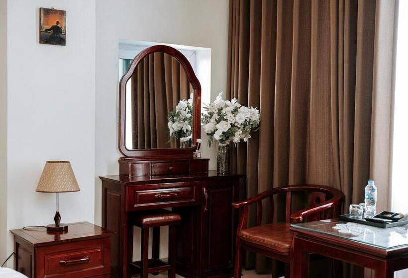 اتاق استاندارد با تخت بزرگ, Thao Vy