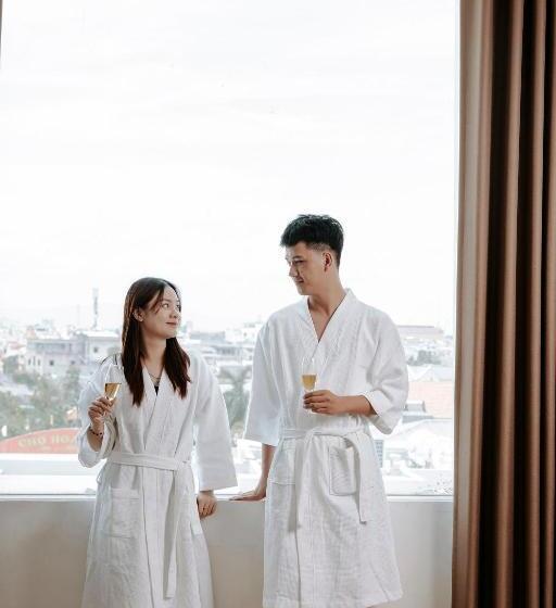 اتاق استاندارد با تخت بزرگ, Thao Vy