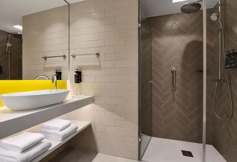 اتاق استاندارد, Holiday Inn Express Evora, An Ihg