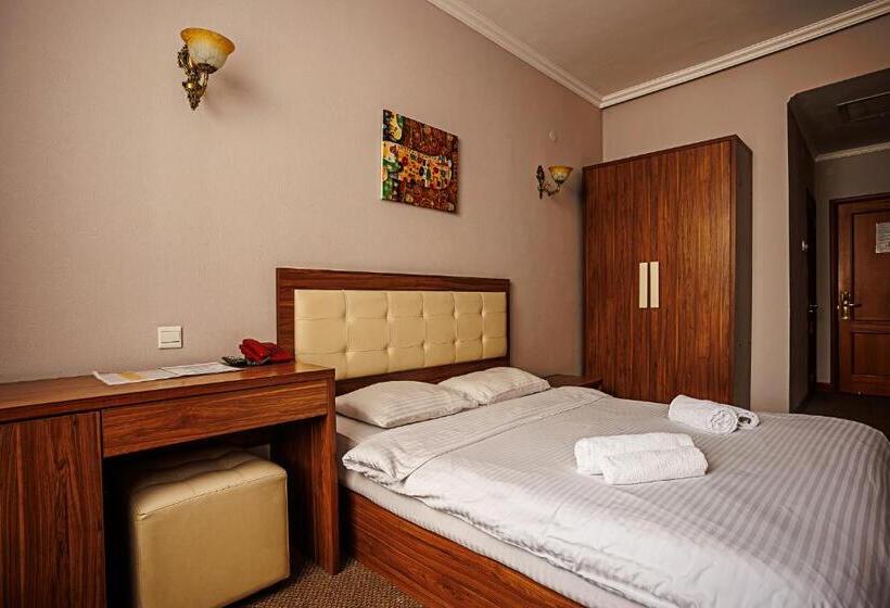 اتاق استاندارد, Korsar