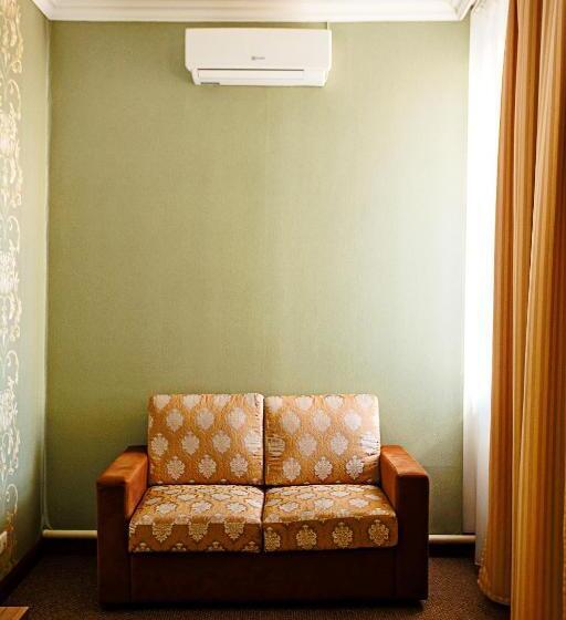 اتاق سوپریور با تخت بزرگ, Korsar