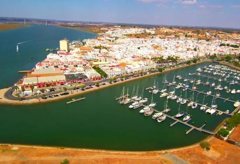 اتاق لوکس با تخت بزرگ, Casa Cristóbal Colón Habitaciones Con Vistas A Semana Santa Y Fiestas