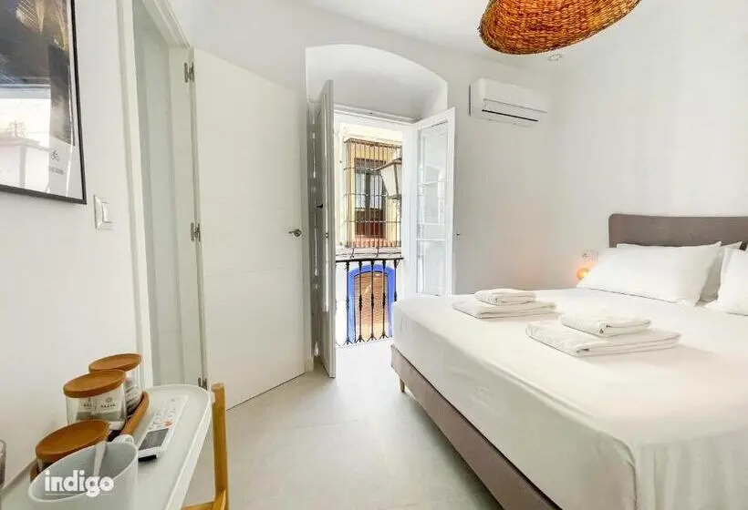 اتاق لوکس, Casa Cristóbal Colón Habitaciones Con Vistas A Semana Santa Y Fiestas