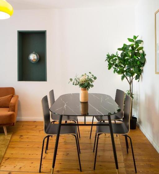 带2个卧室的套房, Marché 28 Guesthouse